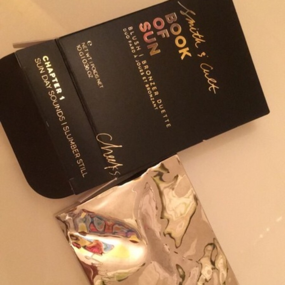 Bronzer highlighter